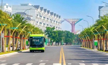 Chủ nhà gửi bán gấp căn hộ góc 3PN Vinhomes Grand Park, chỉ 3,3 tỷ